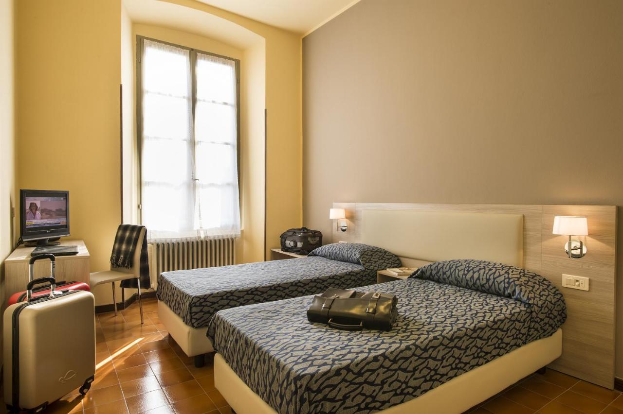 Hotel Centro Paolo Vi 3*